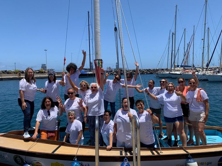 Tara del Mar: 25 años apostando por la mujer en la Vela Latina Canaria